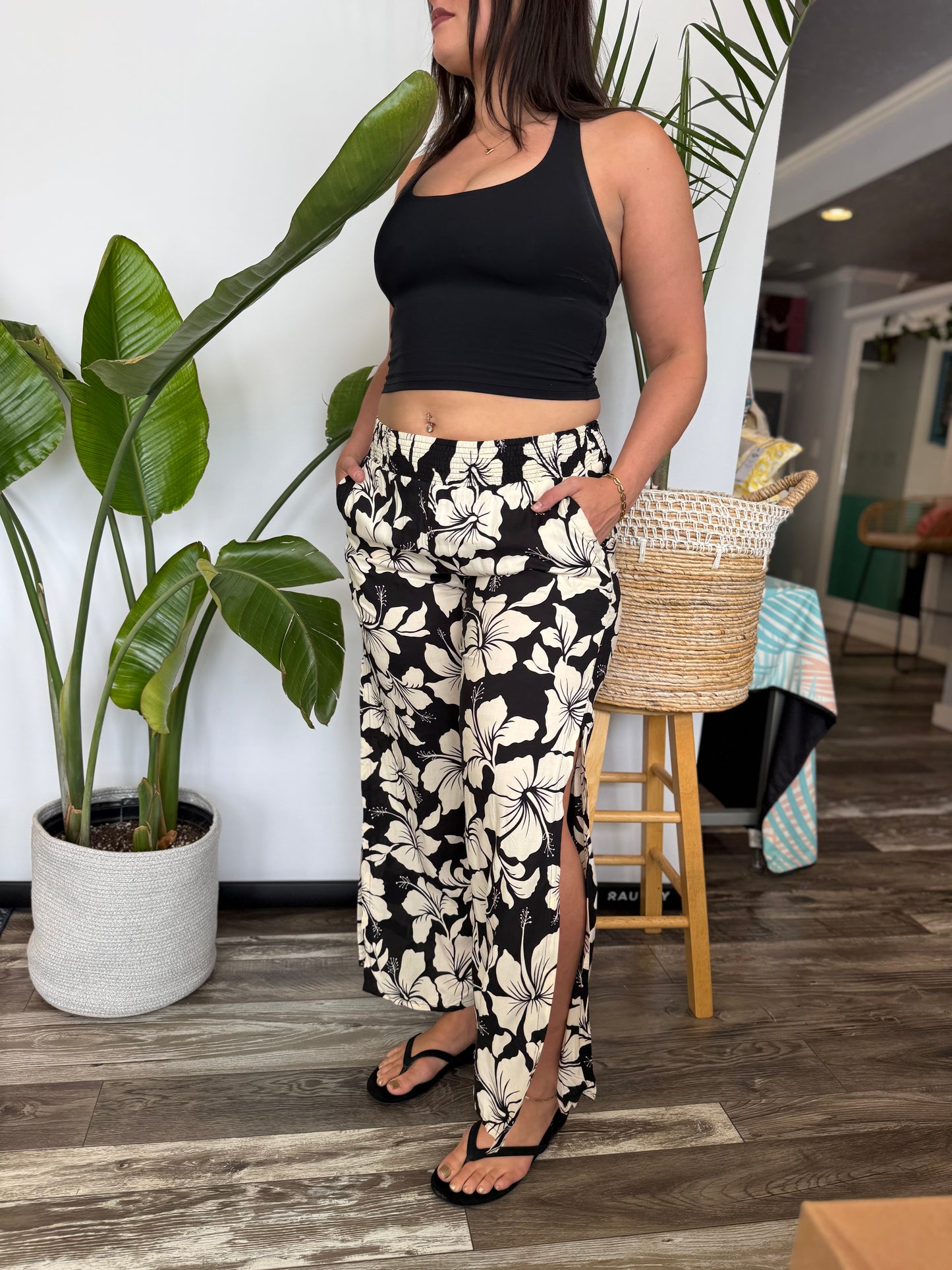 Mahana Pants