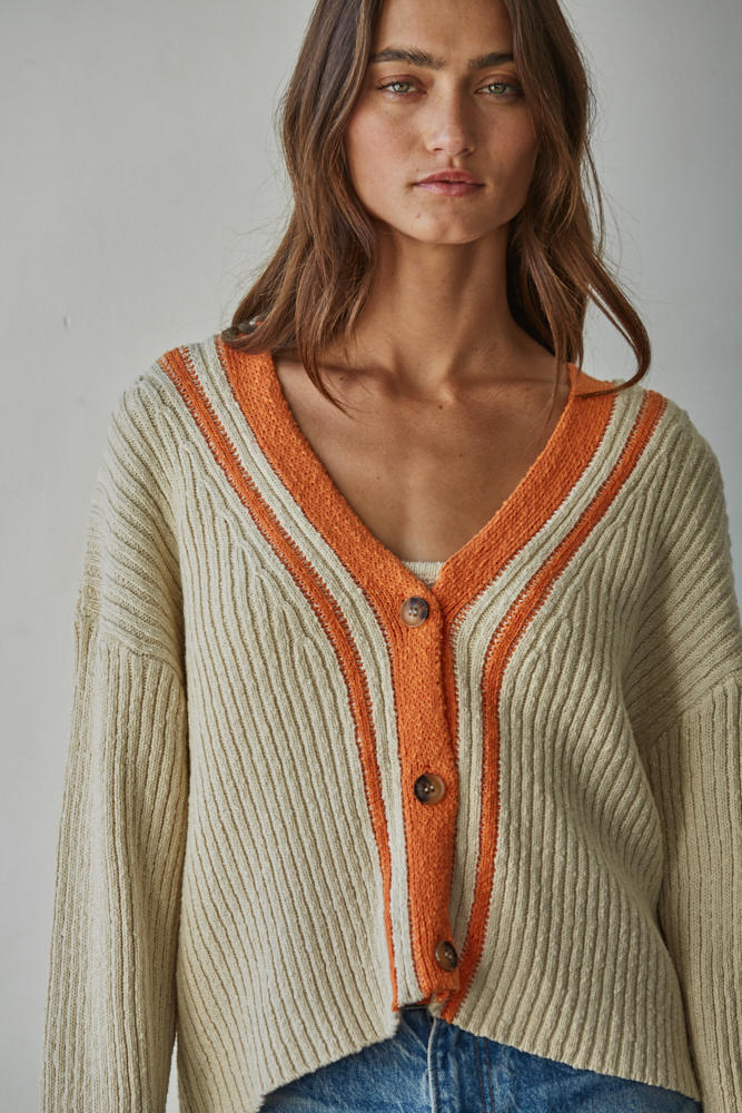 Sweaters – Moxie Boutique