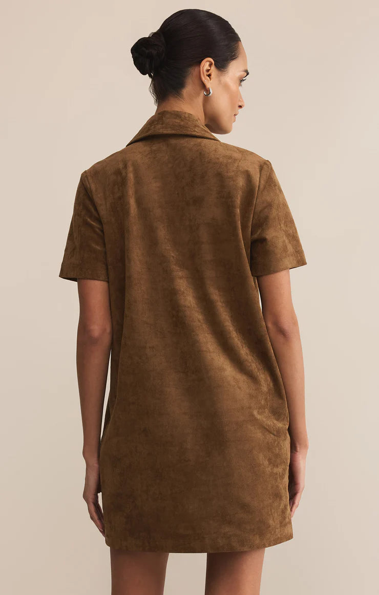kellie faux suede mini dress Owner Melanie is trying on the @zsupply Kellie Faux Suede dress. A perfect, easy fall piece for your wardrobe. Only a couple left, so treat yourself this Friday and grab it while
