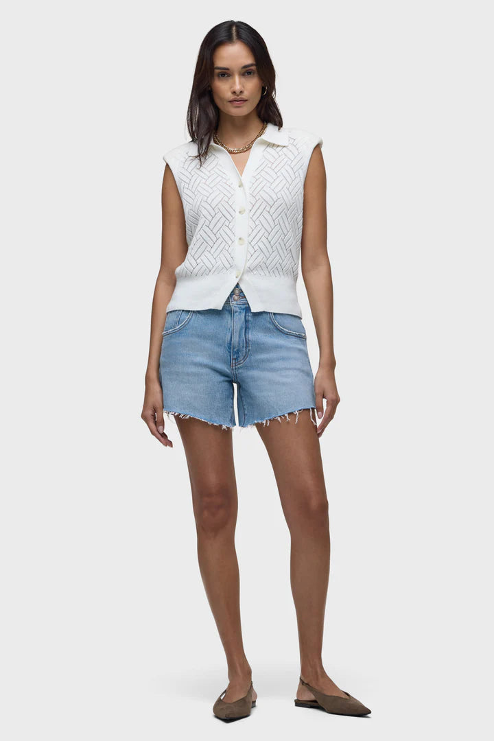 Devon Short w/Flap